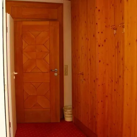 Hotel Gasthof Zum weissen Lamm Hohenberg an der Eger Exterior foto