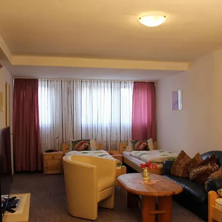Hotel Gasthof Zum weissen Lamm Hohenberg an der Eger Zimmer foto
