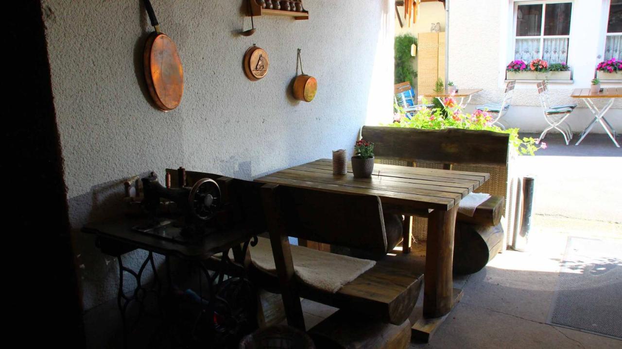 Zum Weissen Lamm *