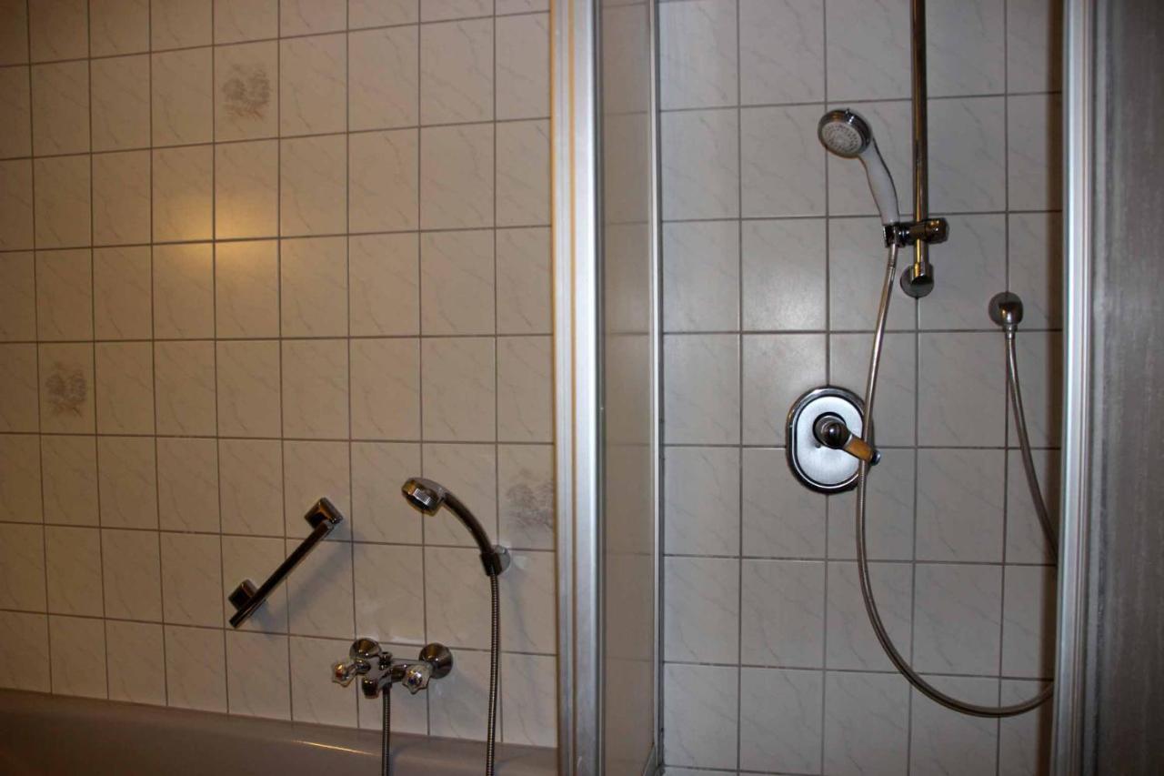 Zum Weissen Lamm Hotel *