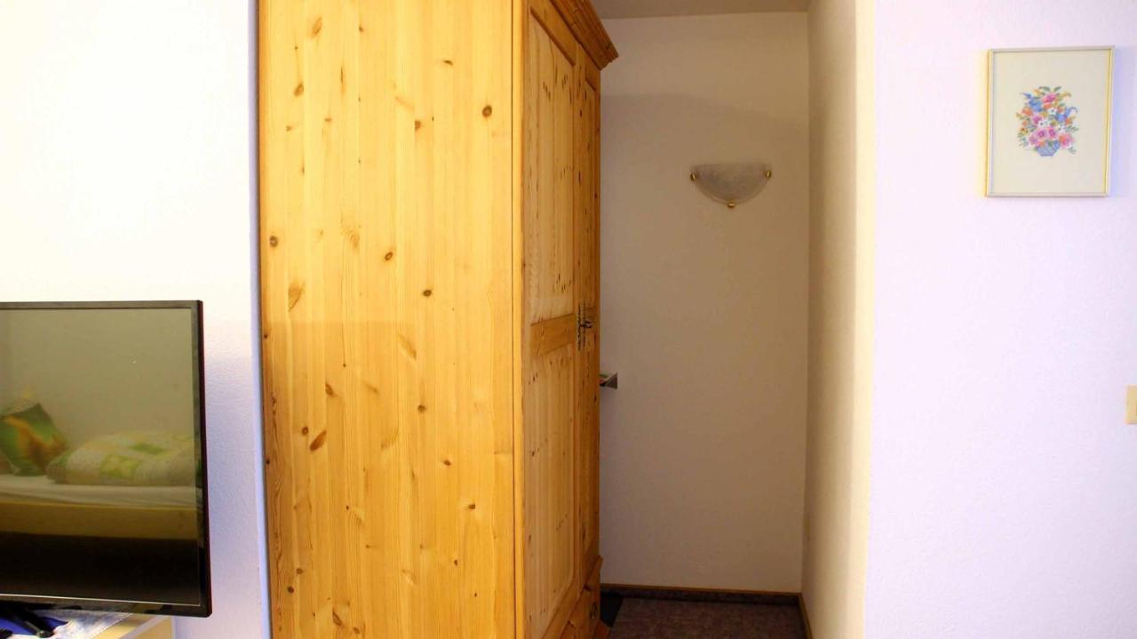 Zum Weissen Lamm Hotel *