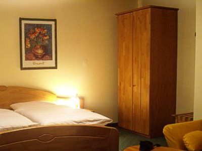 Zum Weissen Lamm Hotel *